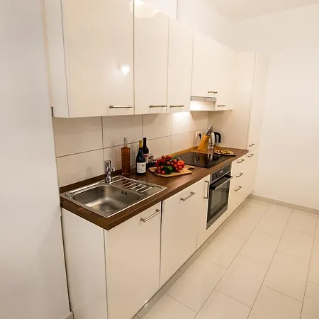 Apartament Apartment Vita Palit